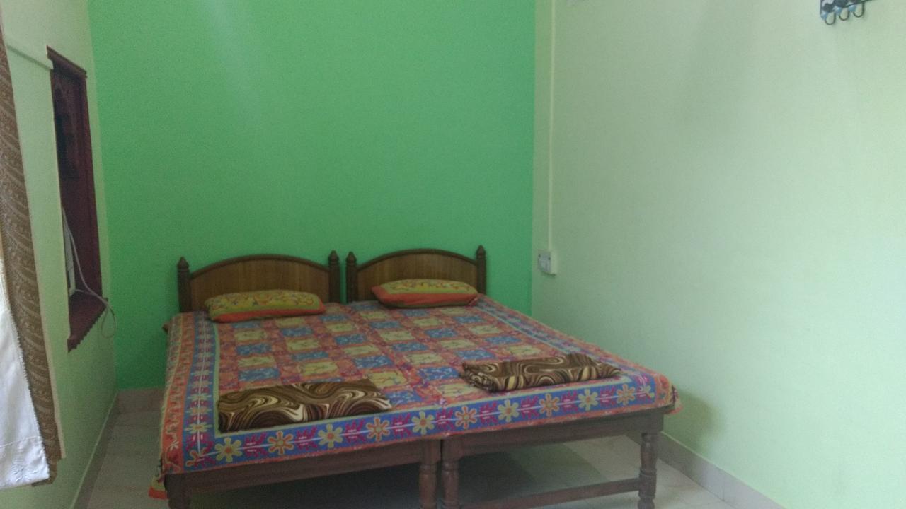 Shivam Tourist Guest House Būndi Екстериор снимка