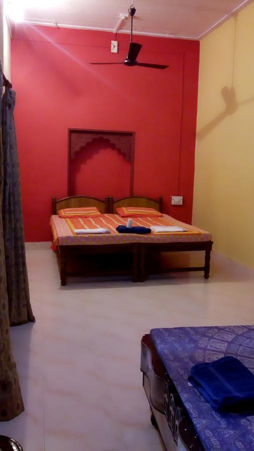 Shivam Tourist Guest House Būndi Екстериор снимка
